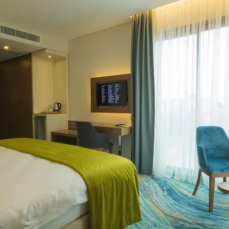 Ibis Styles Bornova 4*