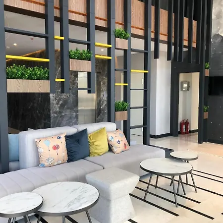 Ibis Styles Bornova 4*