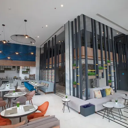 Ibis Styles Bornova Esmirna