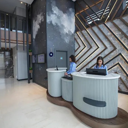 Ibis Styles Bornova Hotell Izmir