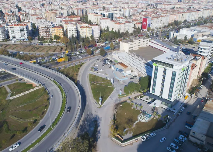فندق Ibis Styles Bornova