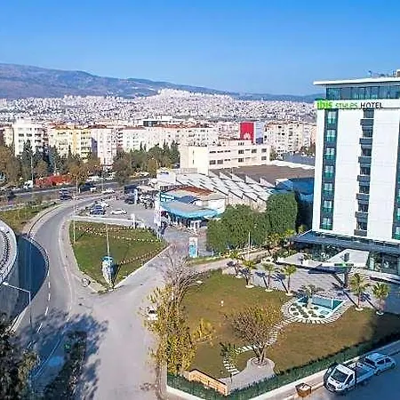 Ibis Styles Bornova 4* Izmir