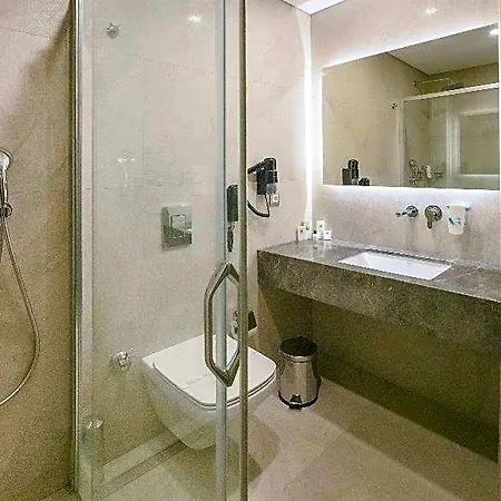 Ibis Styles Bornova 4*