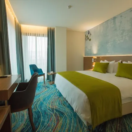 Ibis Styles Bornova 4*