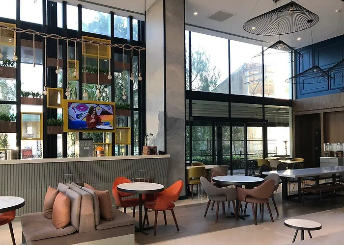 Ibis Styles Bornova Отель Измир