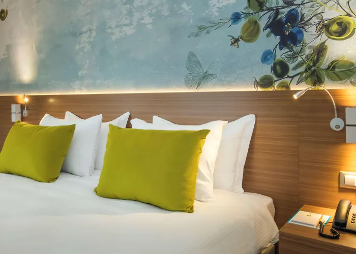 Ibis Styles Bornova 4*