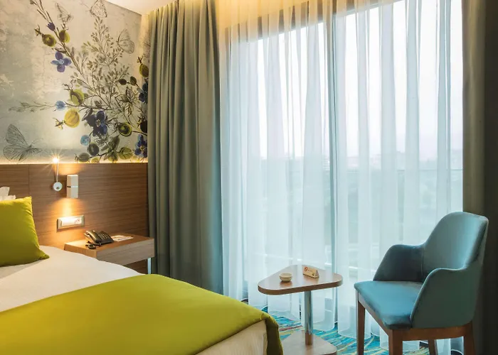 Ibis Styles Bornova Ξενοδοχείο 4*