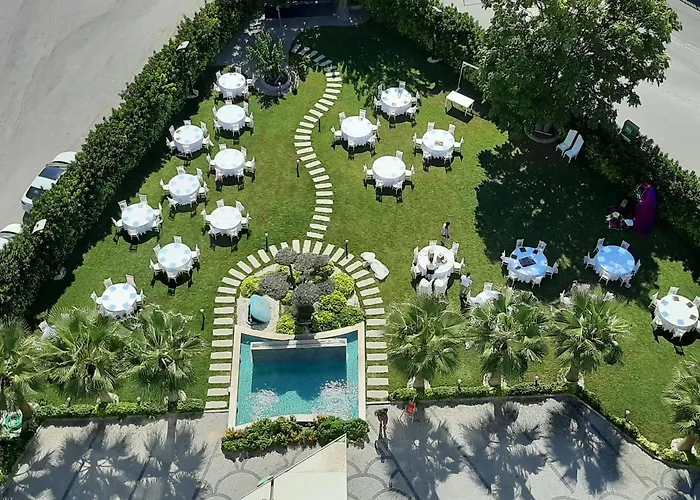 Ibis Styles Bornova Hotell Izmir