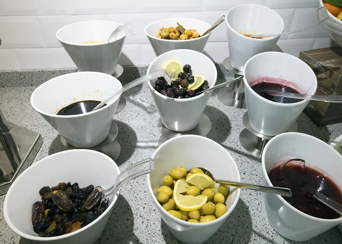 Ibis Styles Bornova 4*