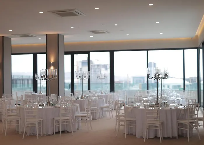 Ibis Styles Bornova Hotell 4*