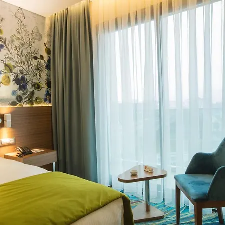 Отель Ibis Styles Bornova